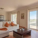 Castelo - Cosy Modern - 500m From Castelo Villa Albufeira