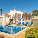 Villa Castelo - Cosy Modern - 500m From Castelo