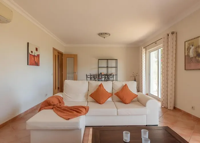 Castelo - Cosy Modern - 500m From Castelo *